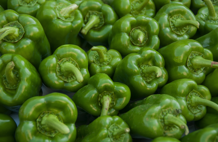 Sweet Emerald Giant pepper seeds from SeedsNow, showing vibrant green pepper plants ready for planting.